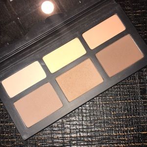 Kat Von D Shade and Light Contour Kit